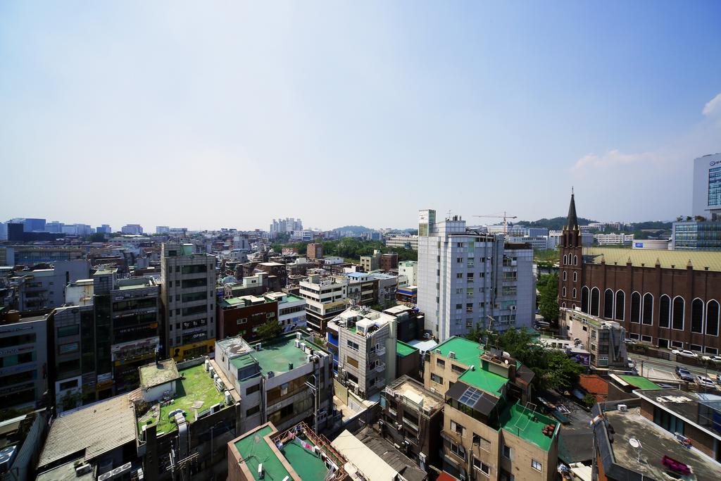 24 Guesthouse Sinchon Avenue ソウル特別市 エクステリア 写真